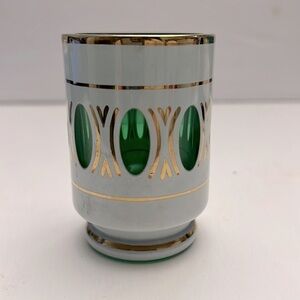 VINTAGE BOHEMIAN OVERLAY CUT TO GREEN CASED MILK GLASS Cigarette holder